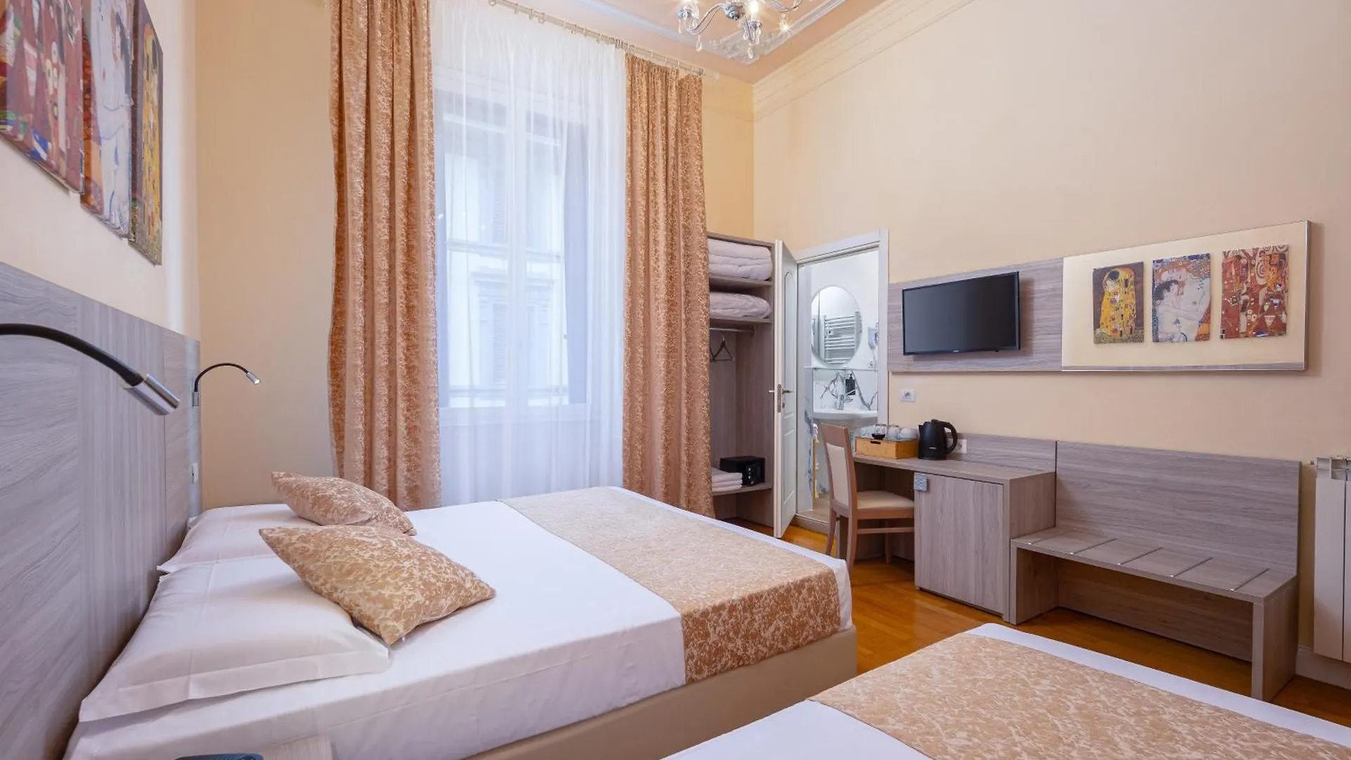 ***  Lilium Hotel Florenz Italien