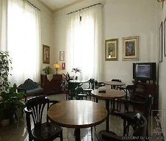 Lilium Hotel Florenz 3*,