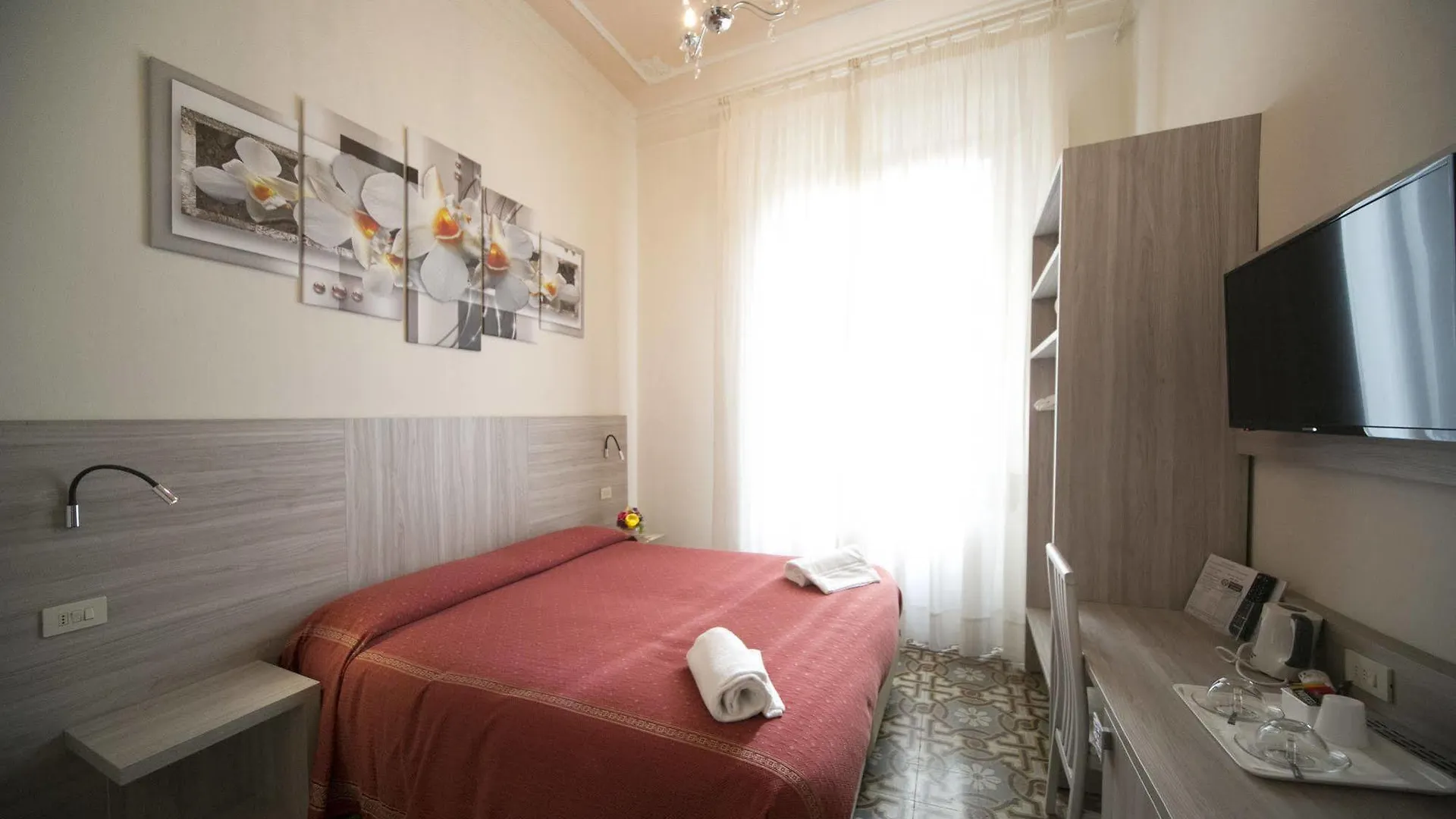 Lilium Hotel Florenz 3*,  Italien